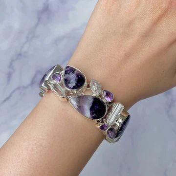 Vintage natürliches lila Steinarmband