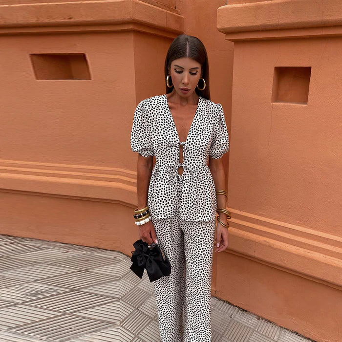 Zweiteiliges Sommer-Outfit für Damen