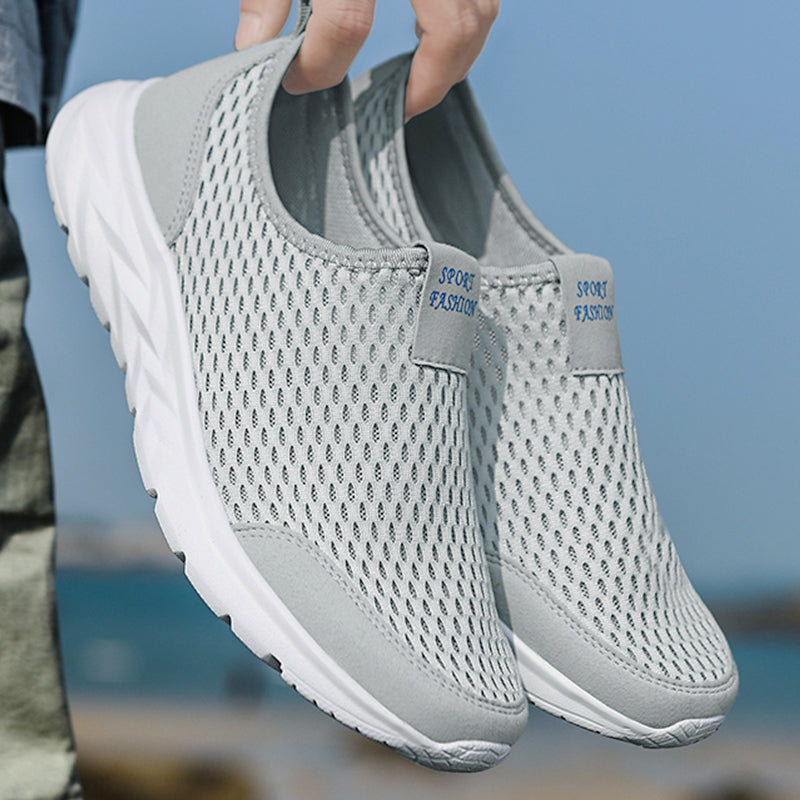 Atmungsaktive und robuste outdoor-schuhe für herren