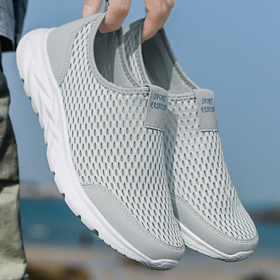 Atmungsaktive und robuste outdoor-schuhe für herren