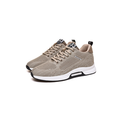 Bequeme herren-sneaker mit absatz