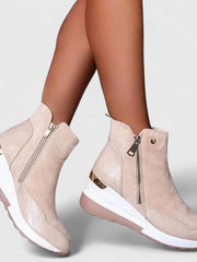 Charlotte | Orthopädische Und Stilvolle Keilabsatz-Stiefeletten – Beige