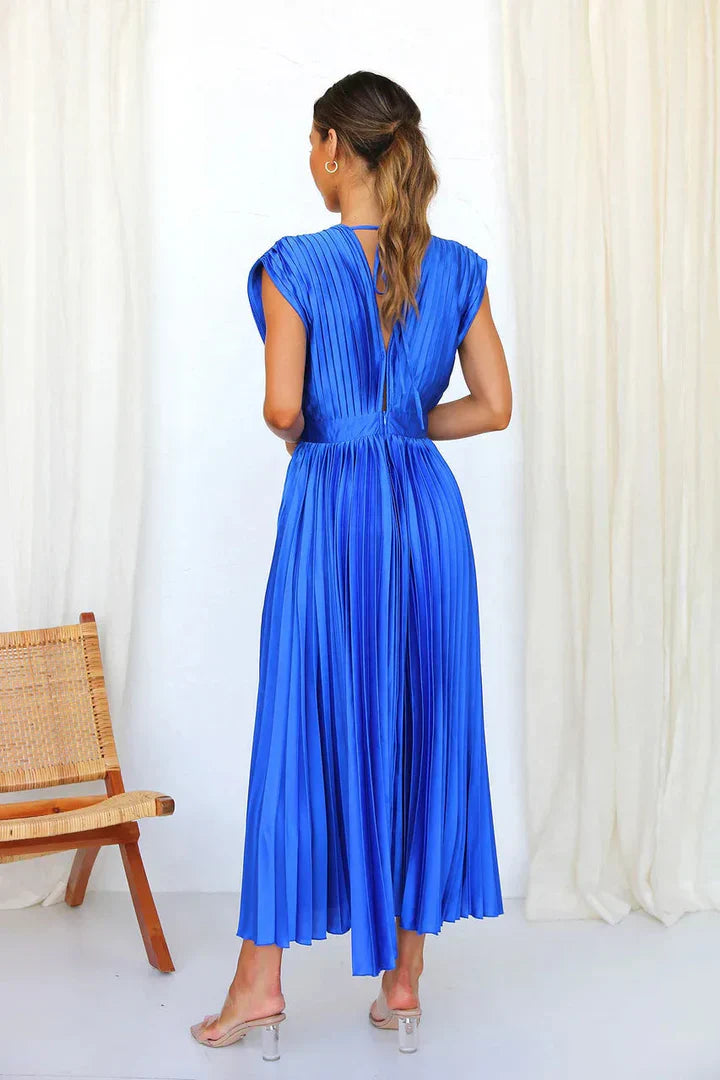 Flurina – aisha plissee-midikleid für einen eleganten look