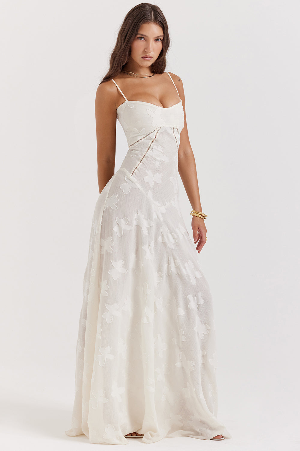 Elegantes Maxikleid mit 3D-Rosen & Rückenausschnitt