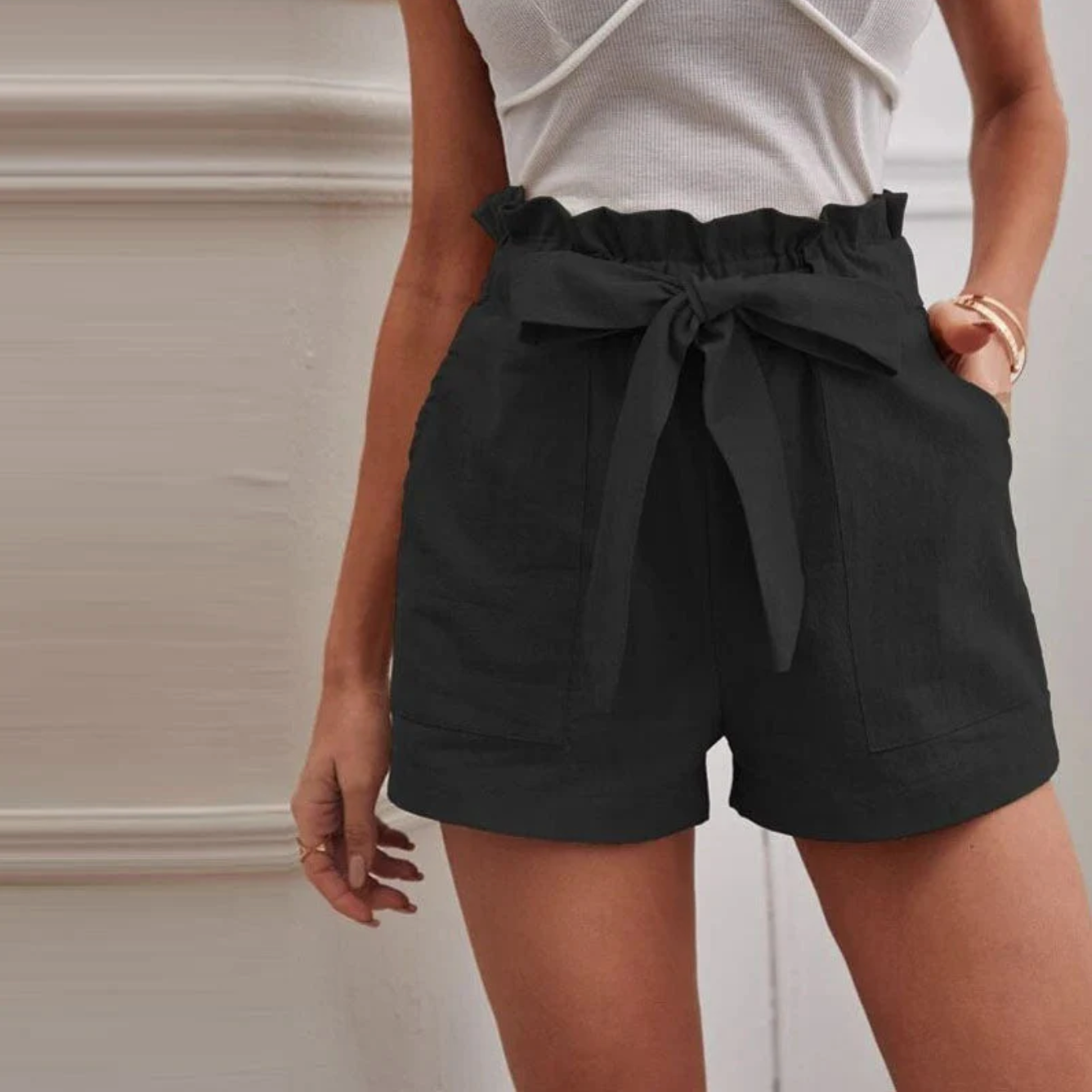 Aurelith – Elegante Rüschen-Shorts mit hoher Taille