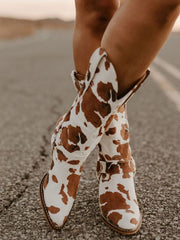 Eva | Damen Trendige Stiefel mit Kuhfellmuster im Westernstil – Braun