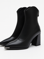 Angela | Damen-Frühjahrs-Stiefeletten mit spitzer Kappe und Absatz – Schwarz