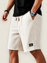 Nathan | Herren Shorts mit Kordelzug und Taschen – Weiß