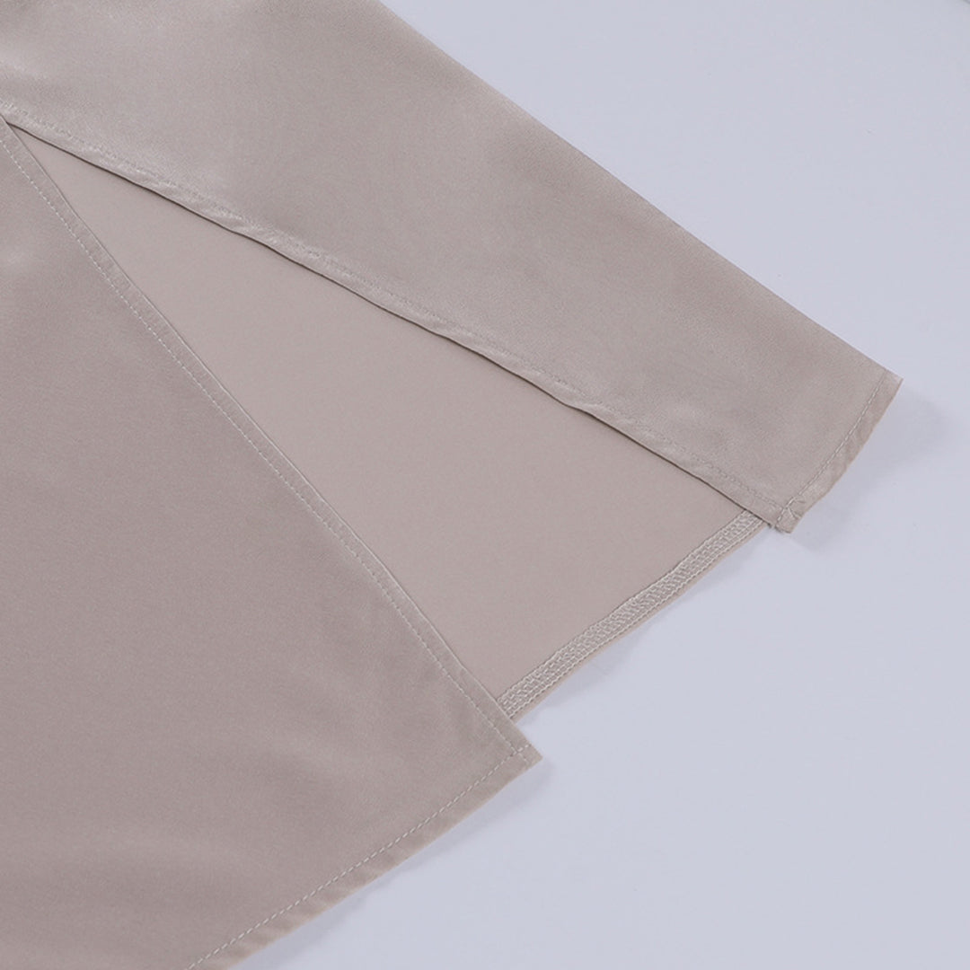 Elegantes Damen-Abendkleid mit V-Ausschnitt & hohem Schlitz