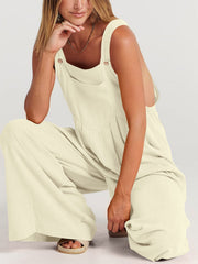 Jumpsuit Damen | Lässiger Latzhosen-Stil & Weites Bein mit Goldknöpfen – Beige