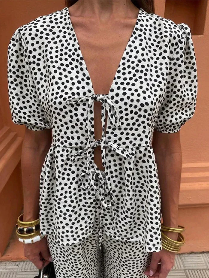 Zweiteiliges Sommer-Outfit für Damen