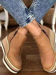 Damen nan Keilabsatz-Stiefelette mit verstecktem Plateau und elastischen Einstiegsleisten Drune – Braun