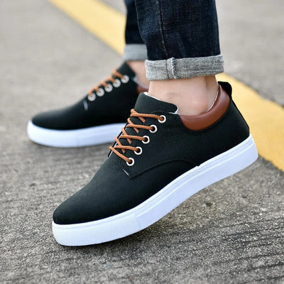 Leichte canvas-sportschuhe für herren