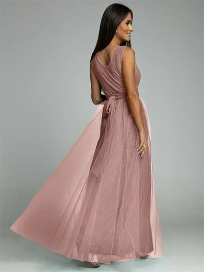 Novienne – Glamouröses, glänzendes Kleid