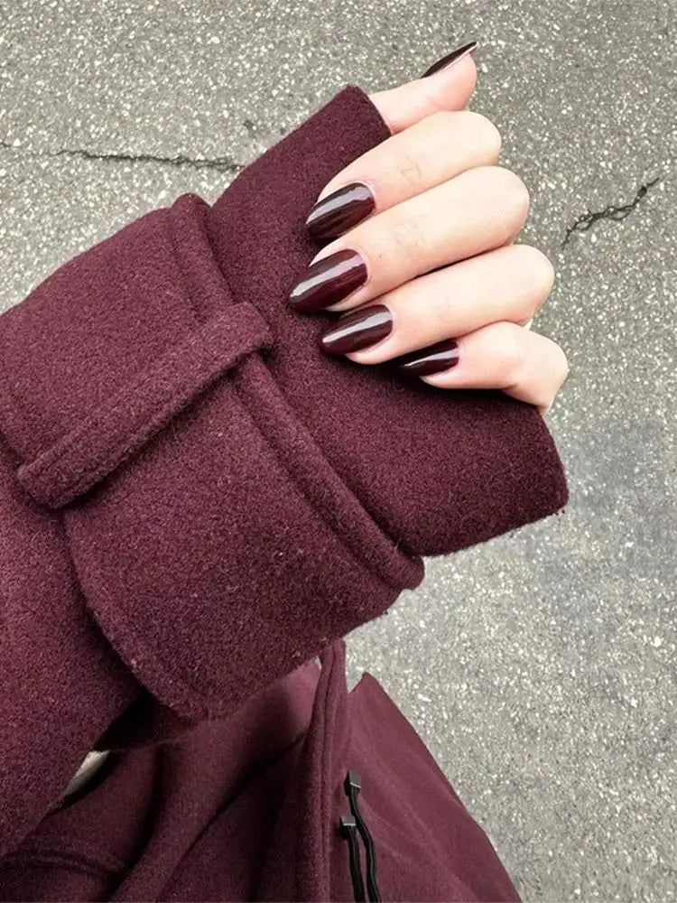 Liesel | Eleganter Burgundy-Langmantel