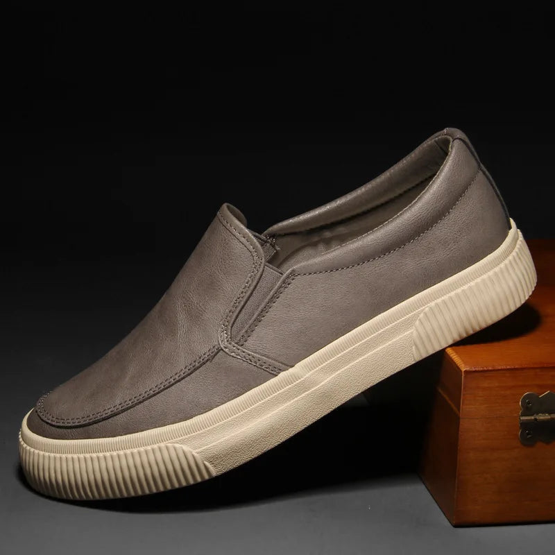 Elegante leder-loafer für herren