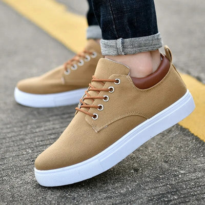 Leichte canvas-sportschuhe für herren