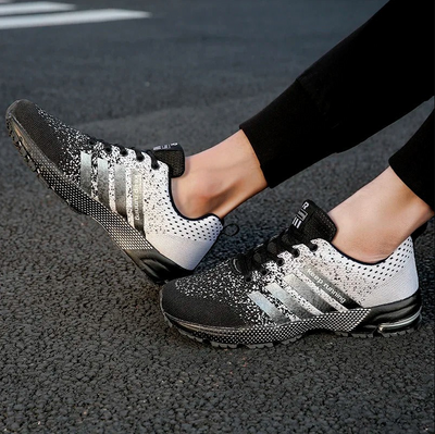 Bequeme laufschuhe für herren für dynamisches lauftraining