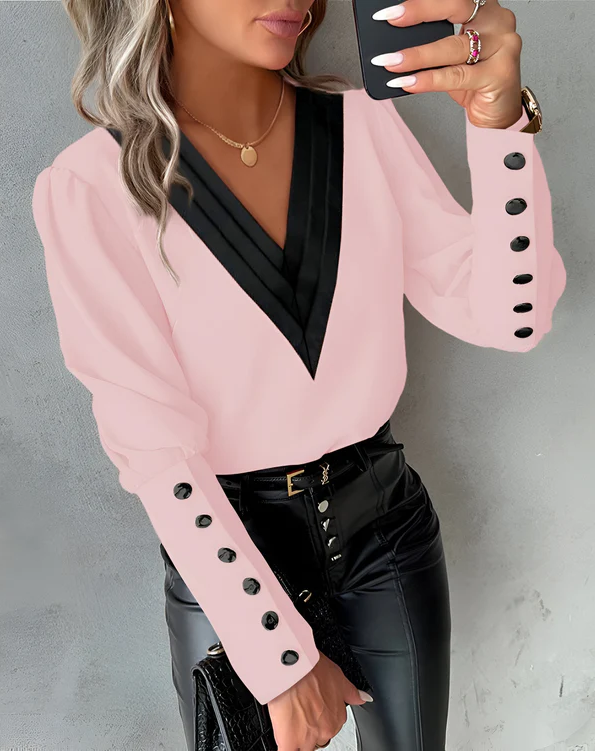 Maria | elegante bluse mit v-ausschnitt und farbigen  blöcken für mühelosen stil
