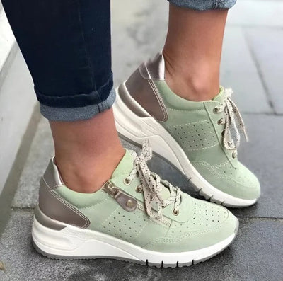 Bequeme orthopädische keilsneaker damen – wintermode 2025