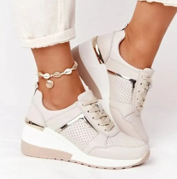 Atmungsaktive leder-schnürschuhe mit bequemem keilabsatz für herbst/winter