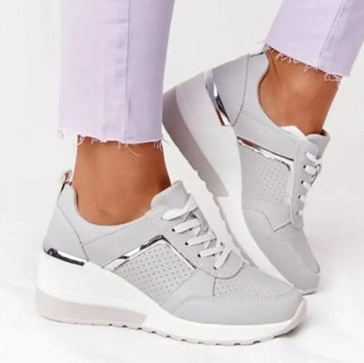 Atmungsaktive leder-schnürschuhe mit bequemem keilabsatz für herbst/winter
