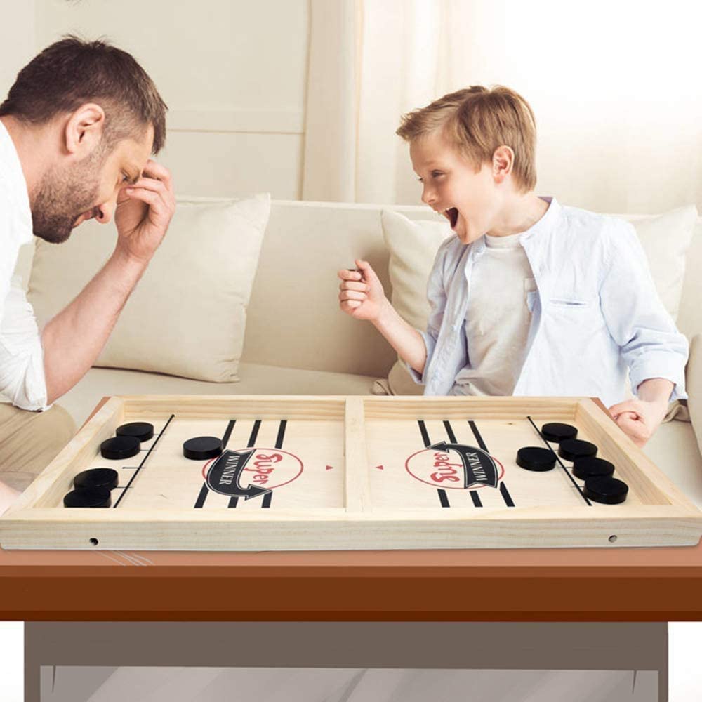 2-in-1 Tischfußball & Sjoelspaß – GameMaster