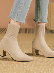 Kerstin | Moderne Und Elegante Stricker-Stiefeletten – Beige