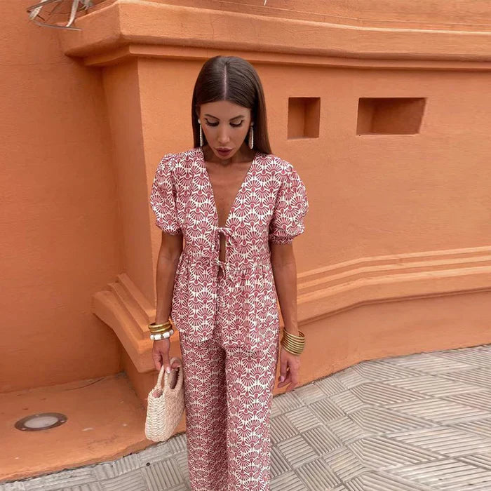 Zweiteiliges Sommer-Outfit für Damen