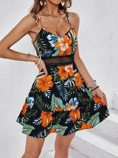 Adamie – Minikleid mit tropischem Print