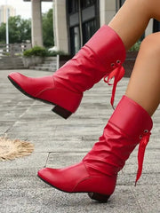Bethany | Lässige Slouchy-Stiefeletten mit Schnürdetail und Blockabsatz – Rot