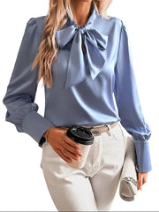 Damen Bluse mit Schleifenkragen und langen Ärmeln – Himmelblau