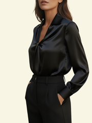 Damen Langarmbluse mit Kragen und drapiertem Frontdetail – Schwarz
