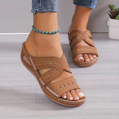 Atmungsaktive schuhe mit lederriemen