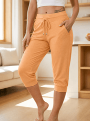 Fjelma | Damen Capri Jogginghose mit Tunnelzug – Aprikose
