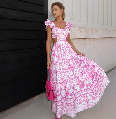 Sommerliches Maxikleid mit Blumenmuster – Tiefer V-Ausschnitt & Rüschenärmel