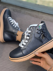 Chuoza | Schnürstiefeletten mit warmem Innenfutter – Schwarz