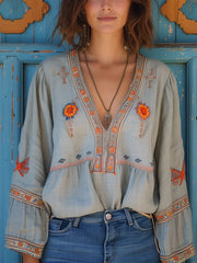 Yvonne | Damen Boho-Bluse mit Stickerei und V-Ausschnitt – Hellblau