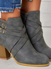 Stiefel mit Grip – Grau