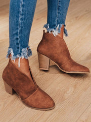 Nora | Stiefeletten Damen Spitzer Zehenbereich Blockabsatz Ankle Boots – Braun