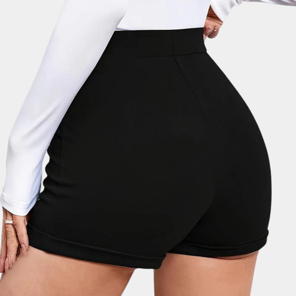 Moderne High‑Waist Shorts mit goldenen Knopf‑Akzenten – Premium Damenshorts