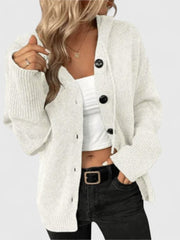 Wiltrud | Damen Strickjacke Oversize mit Knöpfen – Weiß