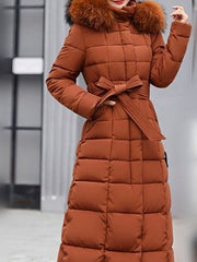 Nora | Wollmantel Damen Langer Gesteppter Wintermantel mit Fellkapuze – Champagner