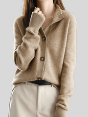 Wulfine | Damen Strickjacke mit Knopfleiste – Braun